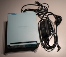 Qnap TS-130 1 GB RAM 1.4GHz Quad-Core Prozessor Desktop-NAS-Gehäuse