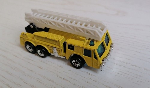 Matchbox fire engine 1982 - matchbox,