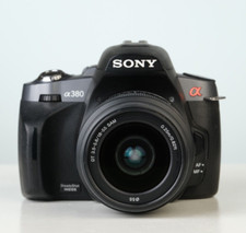 Sony Alpha A380L 14.2MP Digitalkamera - Schwarz (Kit mit 18-55mm Objektiv)
