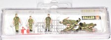 Faller H0 151750 9 Soldaten marschieren in flecktarn Bw, Figuren Set, NEU & OVP
