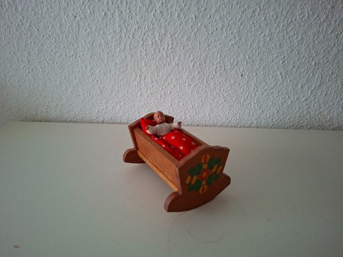 Alte puppenwiege mit - puppenwiege,