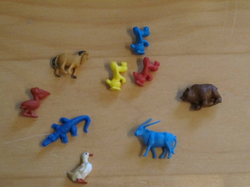 Hartplastikfiguren 70er - 9, x