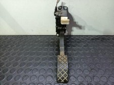 6Q1721503B 185710 gaspedal