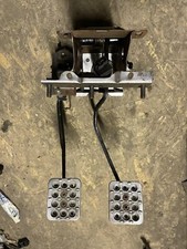 SUZUKI SWIFT GTi 1,3L 16V PEDALBLOCK BREMSPEDAL KUPPLUNGSPEDAL + GASPEDAL 