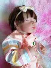 SCHLUMMERNDE REBORN BABY PUPPE