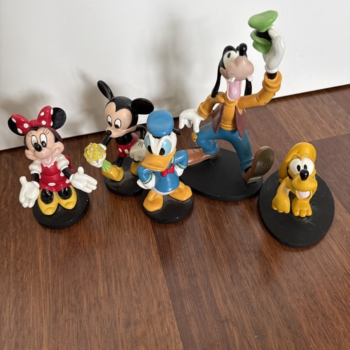 Walt disney goofy pluto donald - pluto,
