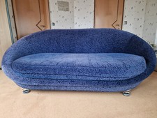 Neuwertiges Sofa "Pool" von