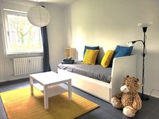 IKEA FLEKKE Tagesbett/inkl. 2