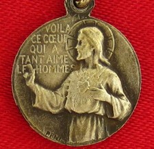 Vintage JESUS Medal HERE IS