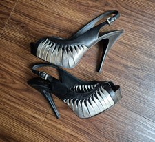 Guess peeptoes   High Heel