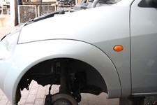 Kotflügel Links Ford Ka RBT Farbe Silber ( 61 ) Limousine