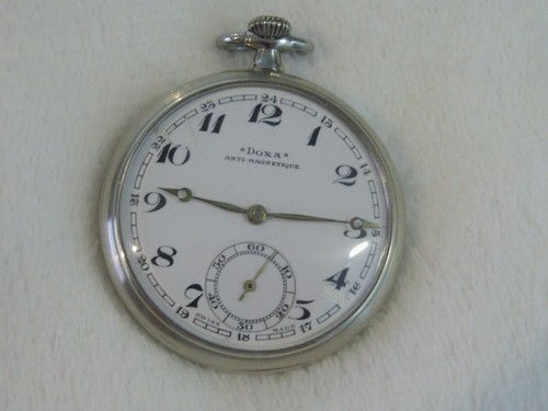 Alte taschenuhr stahl - taschenuhr,