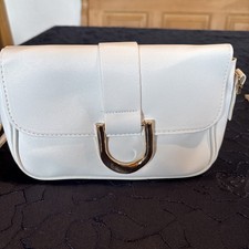 Kleine Tasche/ Clutch in weiß