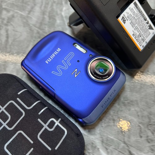 Fujifilm finepix z33wp - fujifilm,