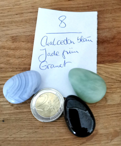 Chalcedon jade grün granat - grün,