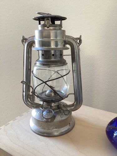 Petroleumlampe modell - petroleumlampe,,