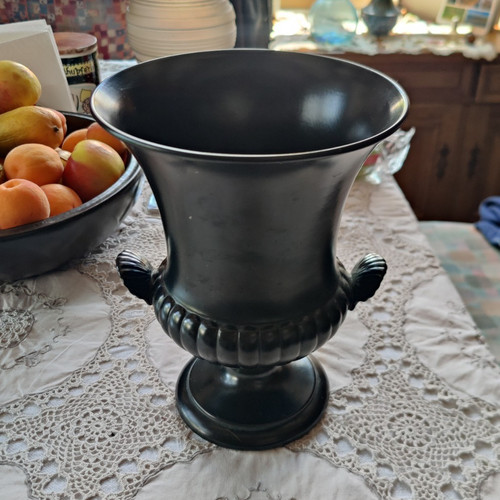 Schwarze wedgewood urne - schwarze,