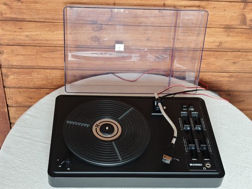 Vintage stereo plattenspieler - vintage,
