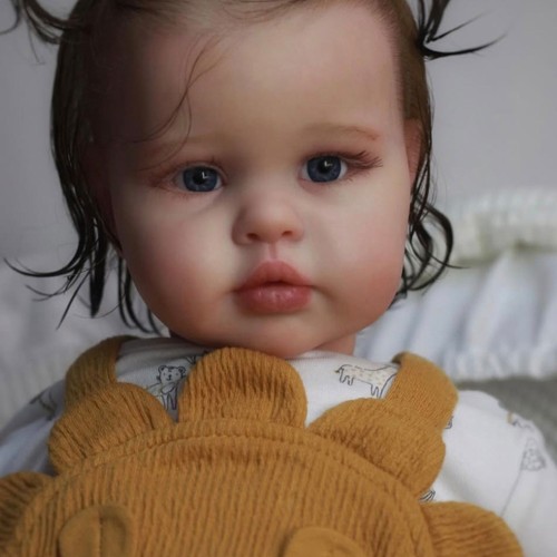 Cute reborn baby - 22",