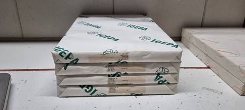 Papier 135 weiss - gr/qm,,