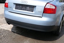 Audi A4 8E B6 Limousine Stoßstange hinten mit Spoiler blau LY7R