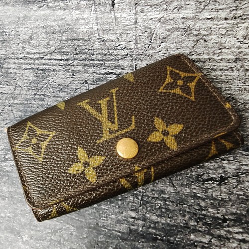 Louis vuitton monogram - louis,