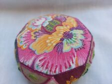 Stoff-Deko-Objekt oder Nadelkissen, Handarbeit