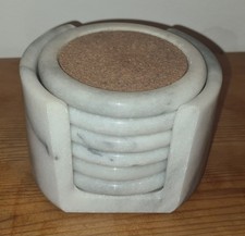 Carrara Marmor 6 Untersetzer inklusive Gefäß