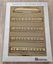 Henschel-Wegmann-Zug * Rivarossi 0389 * 1:87 H0 * Wechselstrom* Dampflok 61 001