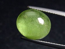 Peridot 7,17 Ct. Apfelgrün
