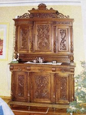 Französischer Henry II Buffetschrank