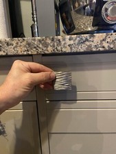 24 Hochwertige Designer Küchengriffe, Edelstahl,  5x5cm, Wellenschliff