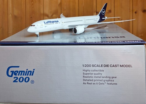 Lufthansa boeing 787 - lufthansa,