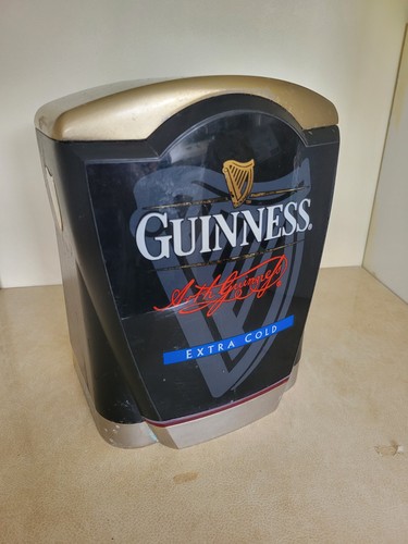 Guinness extra kalt - , beleuchtet