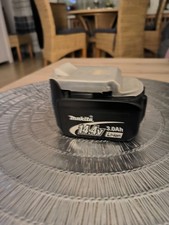 NEU Makita Li-Ion Akku BL1430B