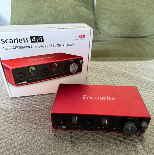 Focusrite scarlett 4i4 3rd - 4i4, gen
