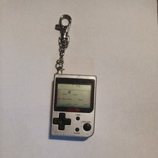 Nintendo Game Boy Mini Classic Super Mario Schlüsselanhänger Uhr & Spiel Retro
