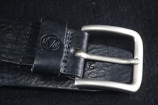 Schöner MURPHY&NYE  Gürtel 117,5cm lang und 4cm breit