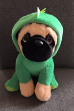 Mops mit Drachenkostüm Plüsch ca. 25 cm