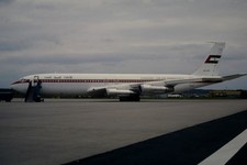 Dia A6-UAE Boeing 707-330B United Arab Emirates 35mm gerahmt OP-L10-30