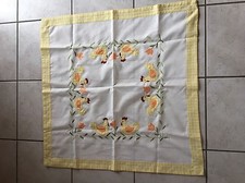 Tischdecke Ostern - Frühling - mit gesticktem Motiv - NEU - 82x82 cm - Stick