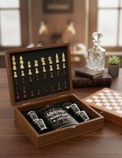 Set in Holzbox: Schach