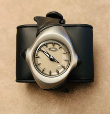 Oakley Crush Uhr Schwarz