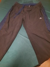 Adidas Trainingshose Climacool  in Schwarz mit blauen Streifen 