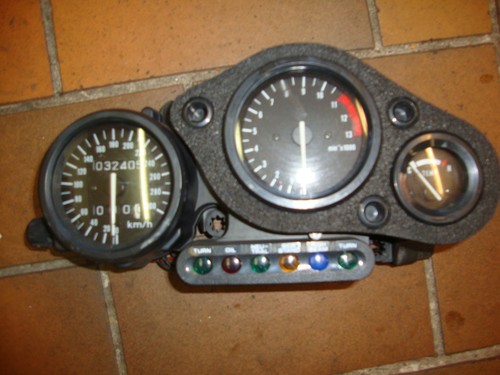 Cbr 900 sc33 sc28 - sc33, tacho
