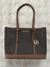 Michael Kors Jet Set Travel