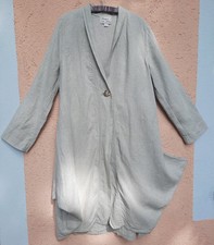 Leinencape, Leinenkleid