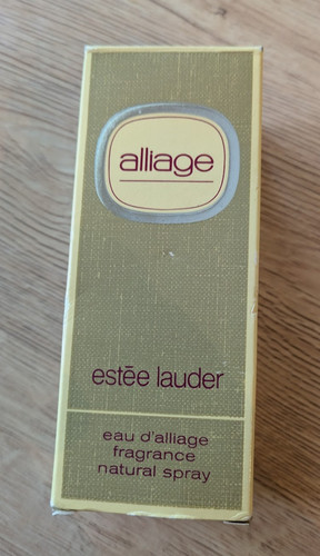 Vintage eau alliage - vintage, d´alliage