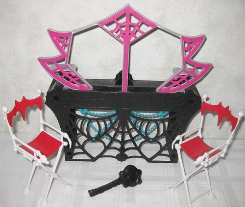 Monster high puppen möbel - monster,