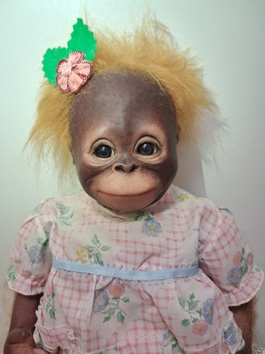 Monkey baby puppe - monkey, puppe,
